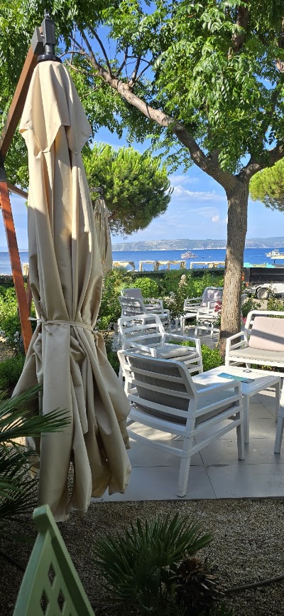 Beach Bar Politin