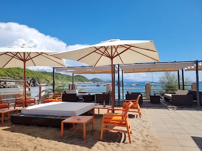 Cima Beach Bar & Restaurant