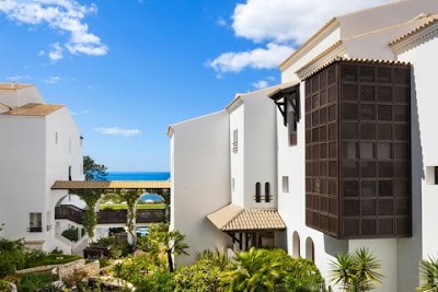 The Beach Club at Pine Cliffs