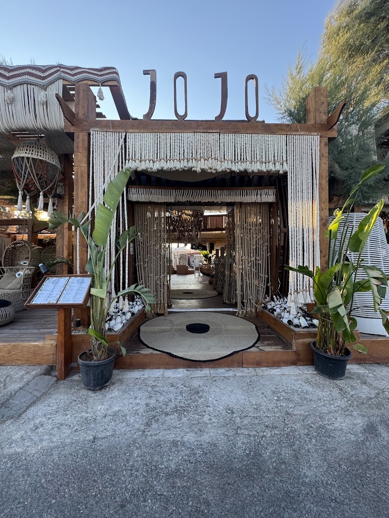 JoJo Beach Bar