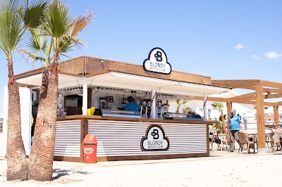 Blondy Beach Club