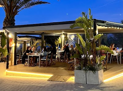 Mar y Paz Beach Club